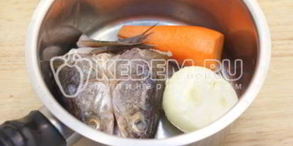 Шаг 3: заливного из судака праздничное