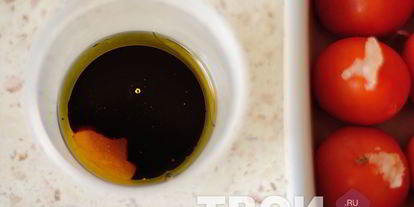 Шаг 1: запеченных помидоров