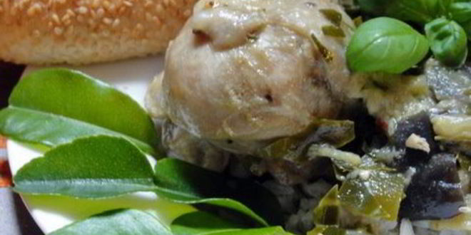 Рецепт Зеленого, горячего карри с баклажанами и курицей