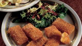 Рецепт Жареного сыра Битто в панировочных сухарях с кунжутом