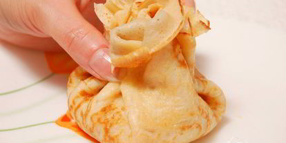 Шаг 6: блинных мешочков с жюльеном из красной рыбы