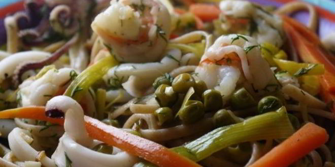 Рецепт Жульена из морского коктейля