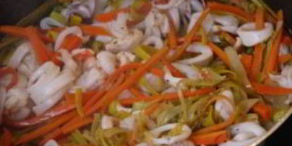 Шаг 4: жульена из морского коктейля