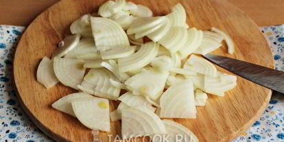 Шаг 4: жульена с курицей и грибами в горшочках