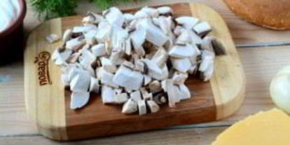 Шаг 1: жульена в булочках