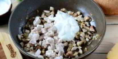 Шаг 5: жульена в булочках