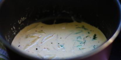 Шаг 1: жюльена с крышечками из слоеного теста