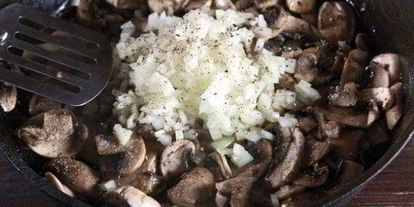 Шаг 1: жюльена в картофеле